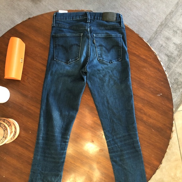 Levi Skinny Jeans Size 26/25 - Picture 3 of 4